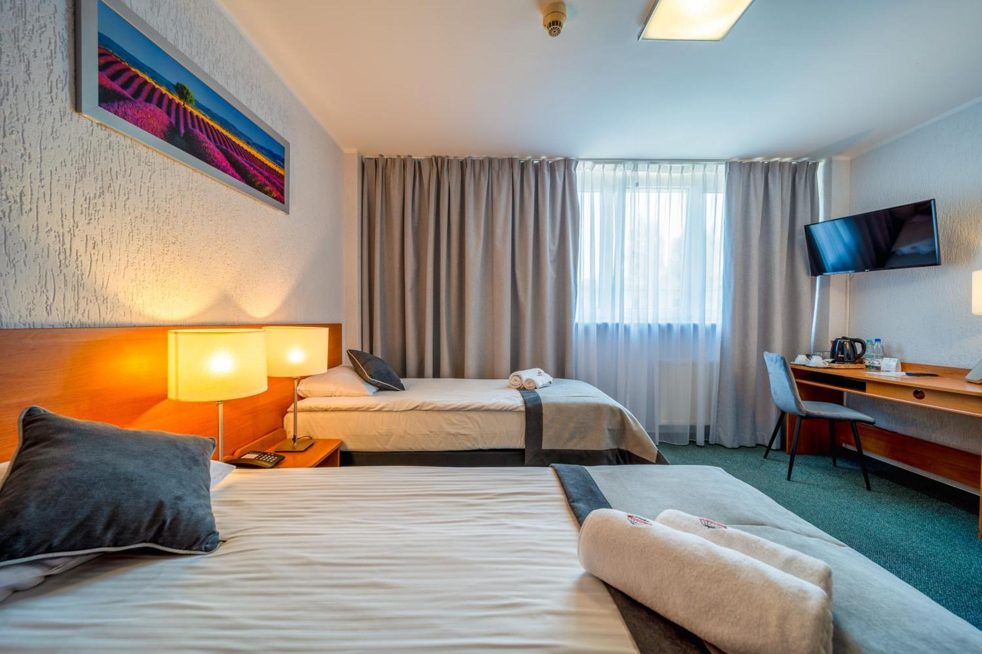 Hotel Gromada Poznań Extérieur photo